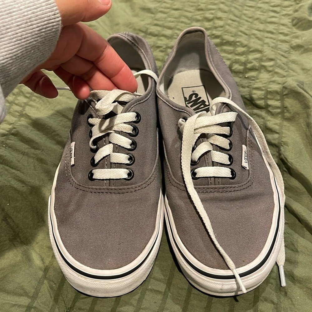Vans women’s 9/mens 7.5 gray shoes
